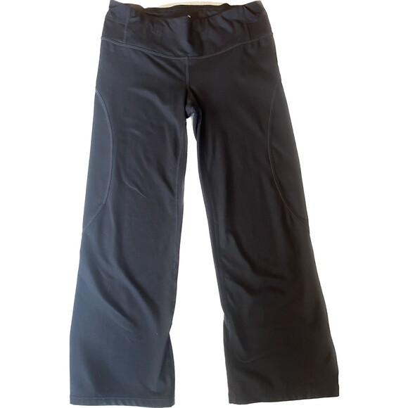 Athleta Capri Leggings XS stretch black wider leg - Picture 1 of 3